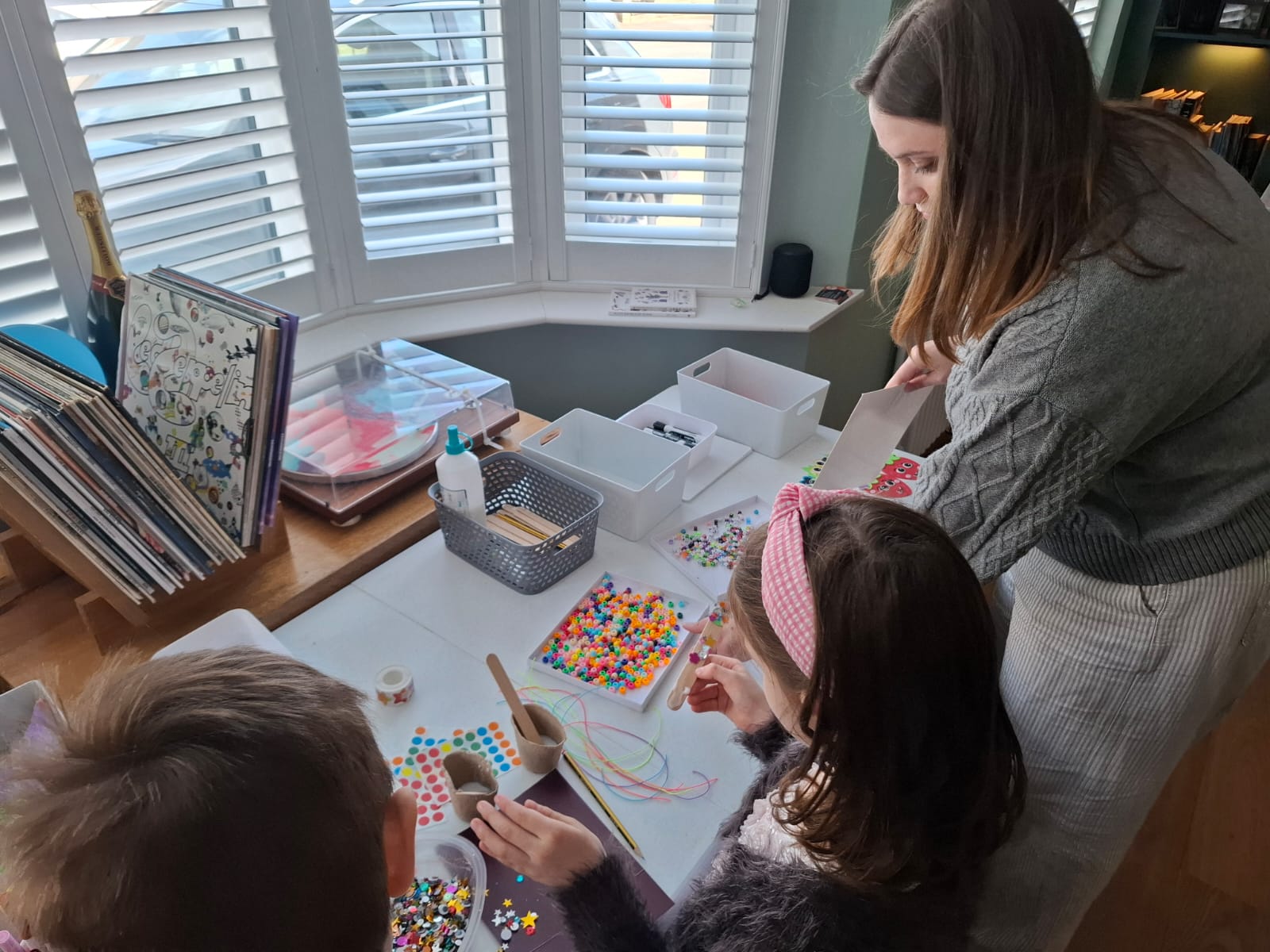 Mia teaching